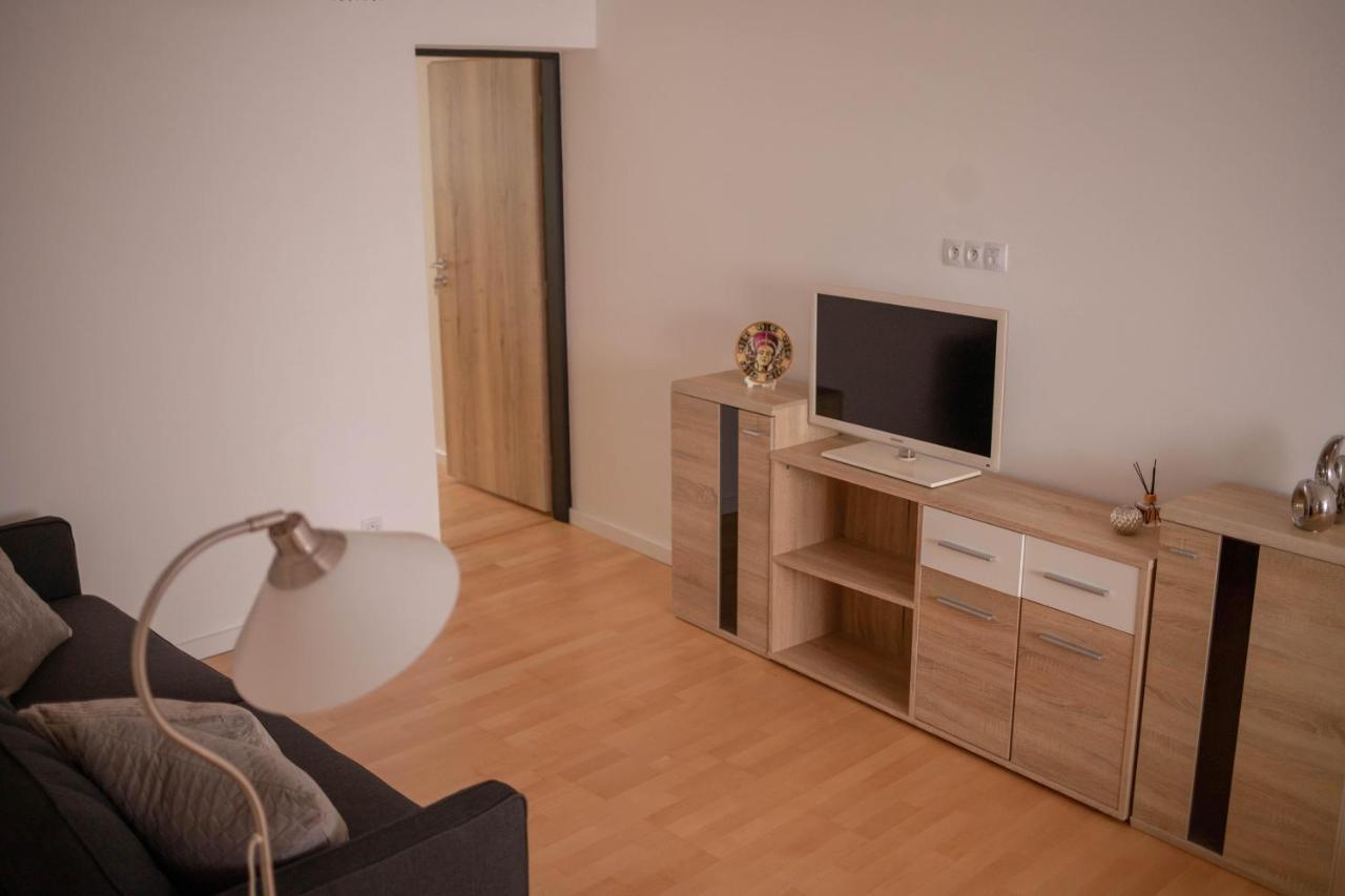 Rezidence Kbely - Free Parking Apartamento Praga Exterior foto