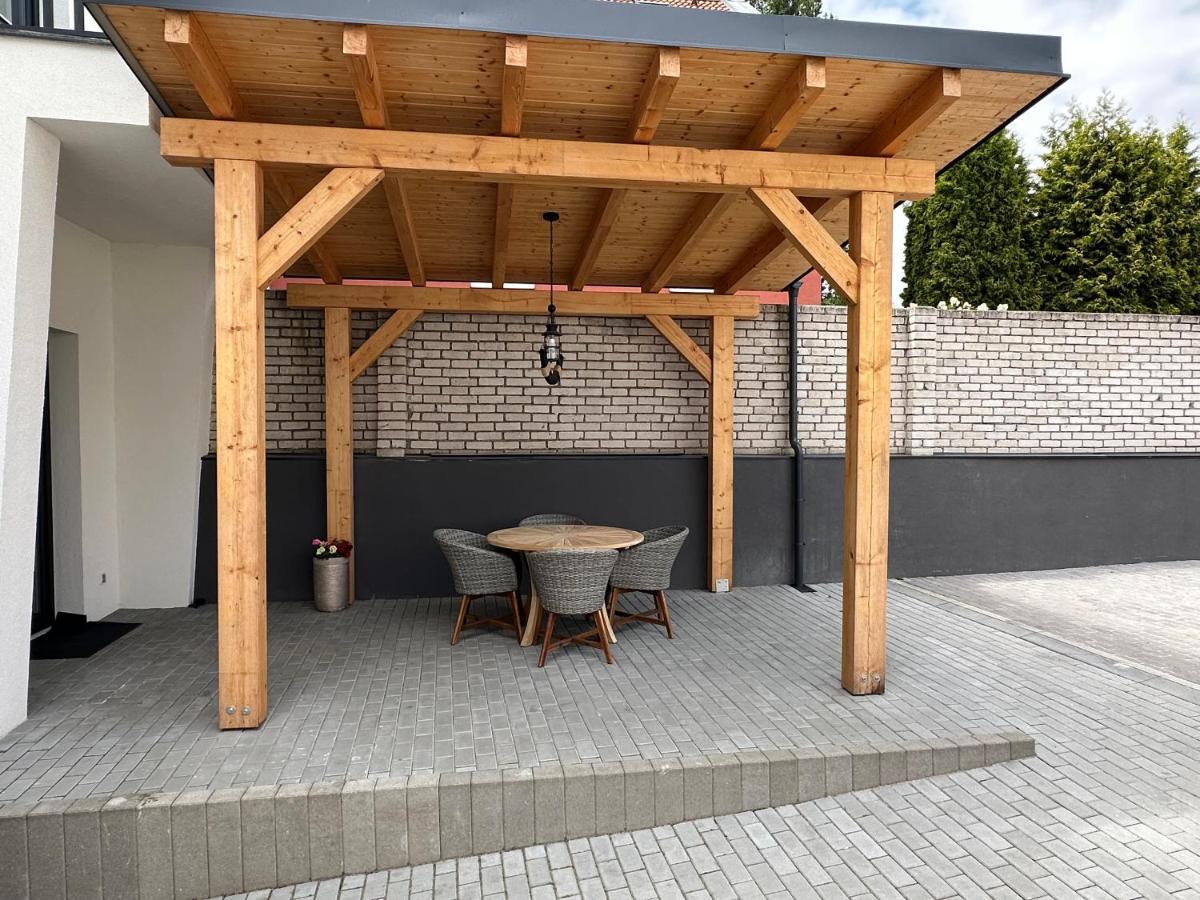 Rezidence Kbely - Free Parking Apartamento Praga Exterior foto